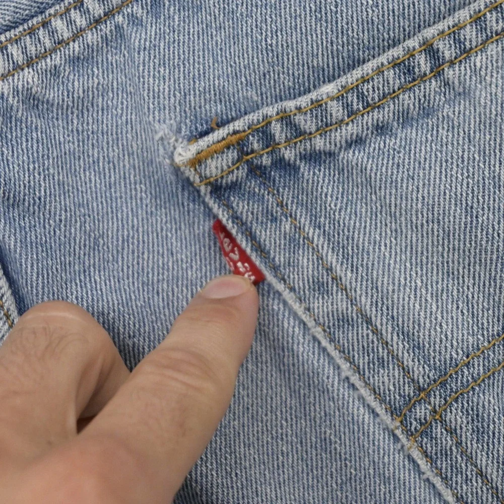 Levi's 550 Jeans Men 34x30 Relaxed Fit Blue Denim‎ Light Wash Tapered Leg
